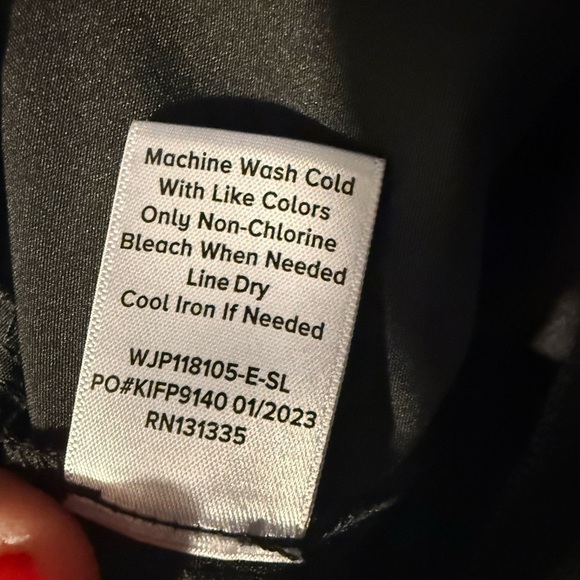 Evereve Black Sleeveless Wide Leg Jumpsuit Size Small - Picture 8 of 8